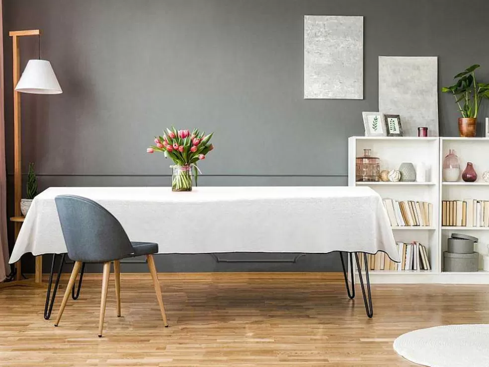 OZAIA Conjunto Toalha + 4 Guardanapos De Mesa Em Linho E Algodao, Borda Preta, Branco, 170 X 250 Cm - Borina* Têxteis De Mesa